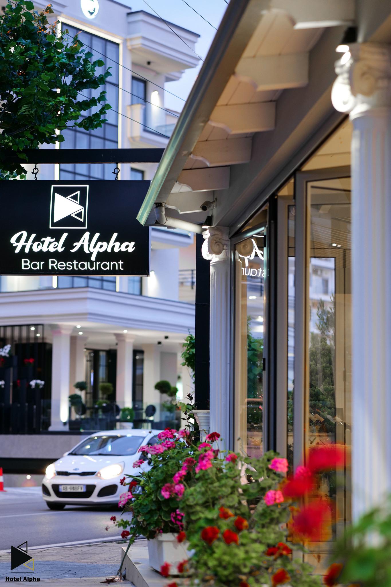 Alpha Hotel 3*